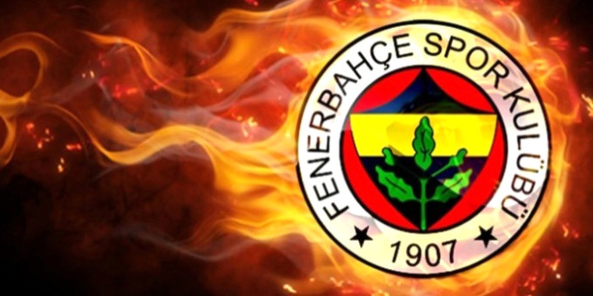 Premier Lig\'in Yıldızı Fenerbahçe\'ye Geliyor