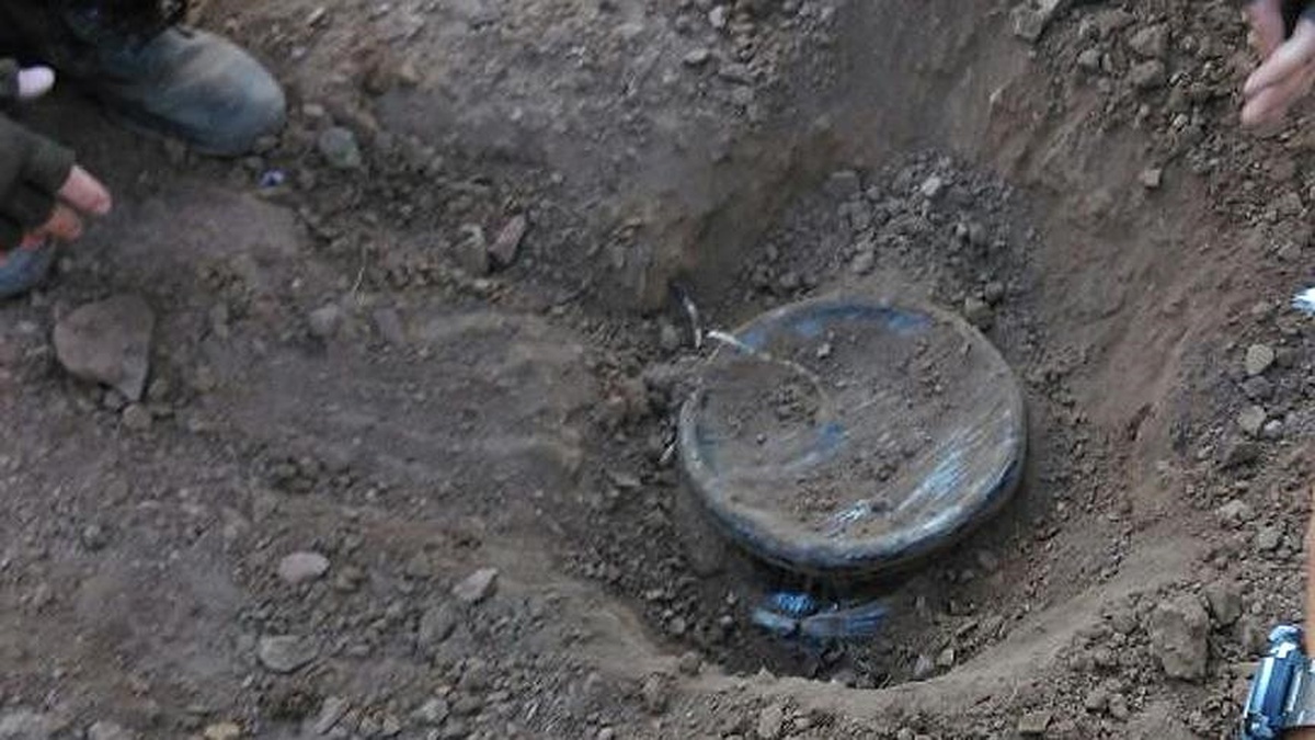 Şırnak\'ta Yola Tuzaklanan Patlayıcı İmha Edildi