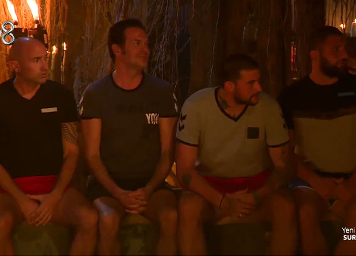 Survivor\'da Büyük Sürpriz! 4 Yarışmacı Adayı Konseye Geldi...