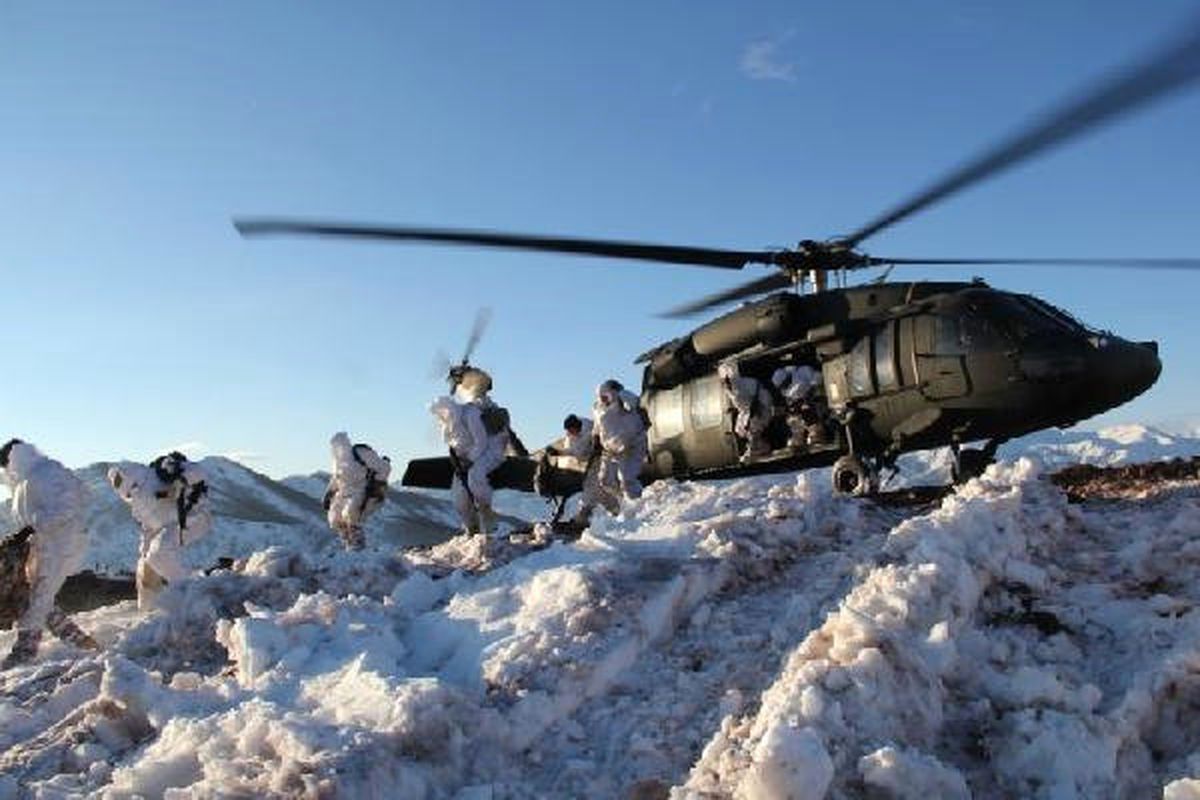Tunceli\'deki Operasyonda PKK\'ya Ait 19 Sığınak Bulundu