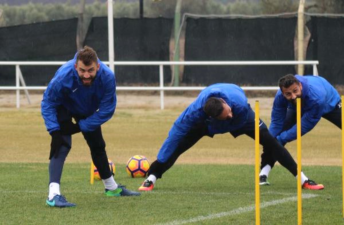 Akhisar Belediyespor\'un Kasasını Trabzonspor Doldurdu