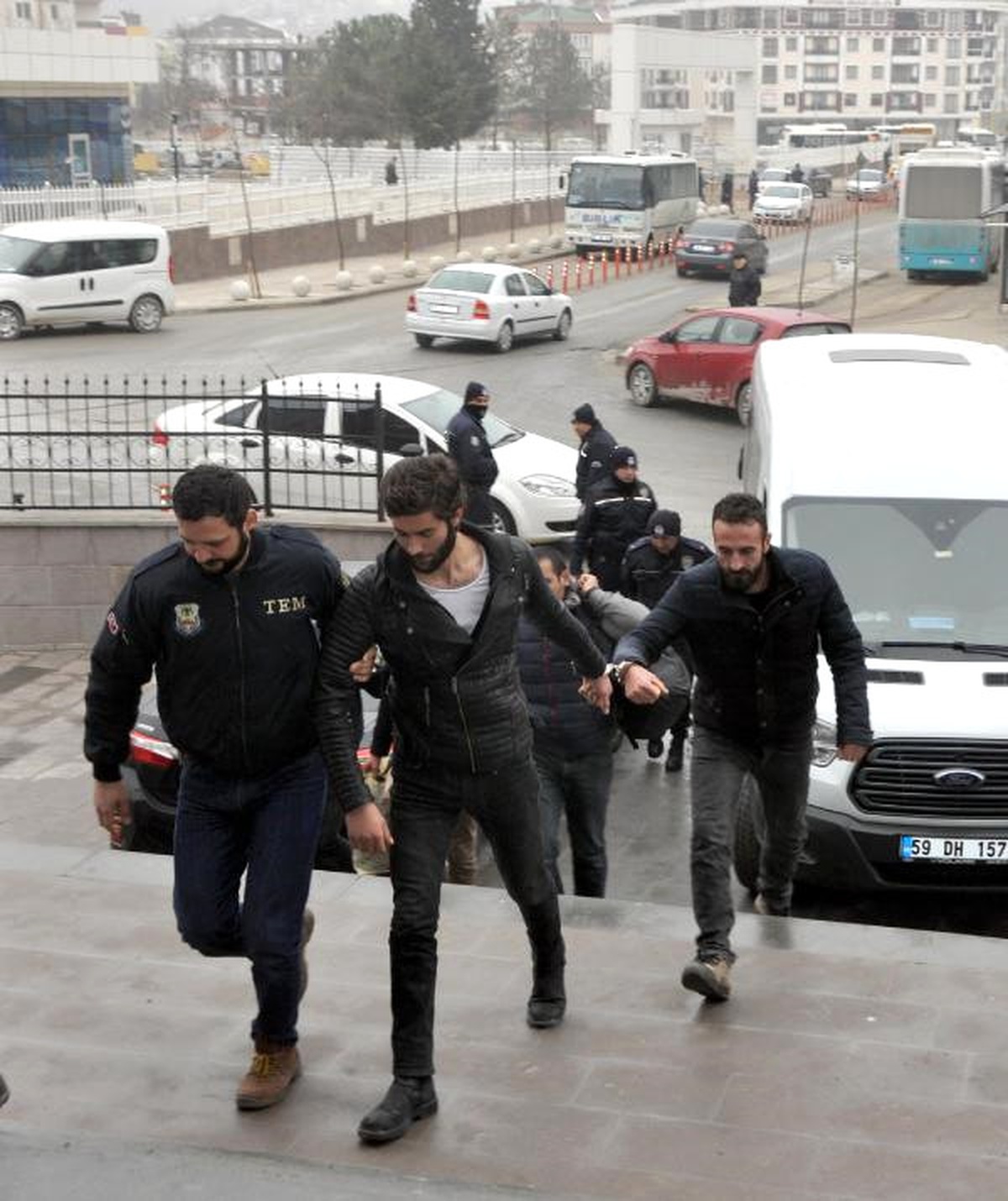 Çerkezköy\'de Terör Propagandası Şüphelileri Adliyede