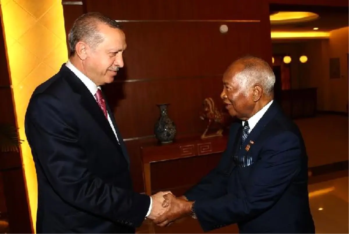 Cumhurbaşkanı Erdoğan, Madagaskar\'da Meclis ve Senato Başkanı ile Görüştü