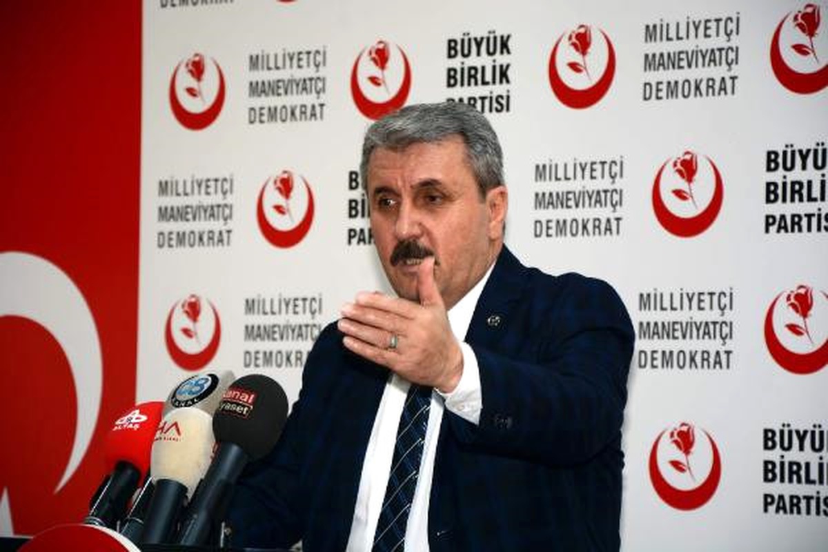 Destici: "Bu Demokratik Yarışta Herkesin Düşüncesine Saygı Duymak Lazım"