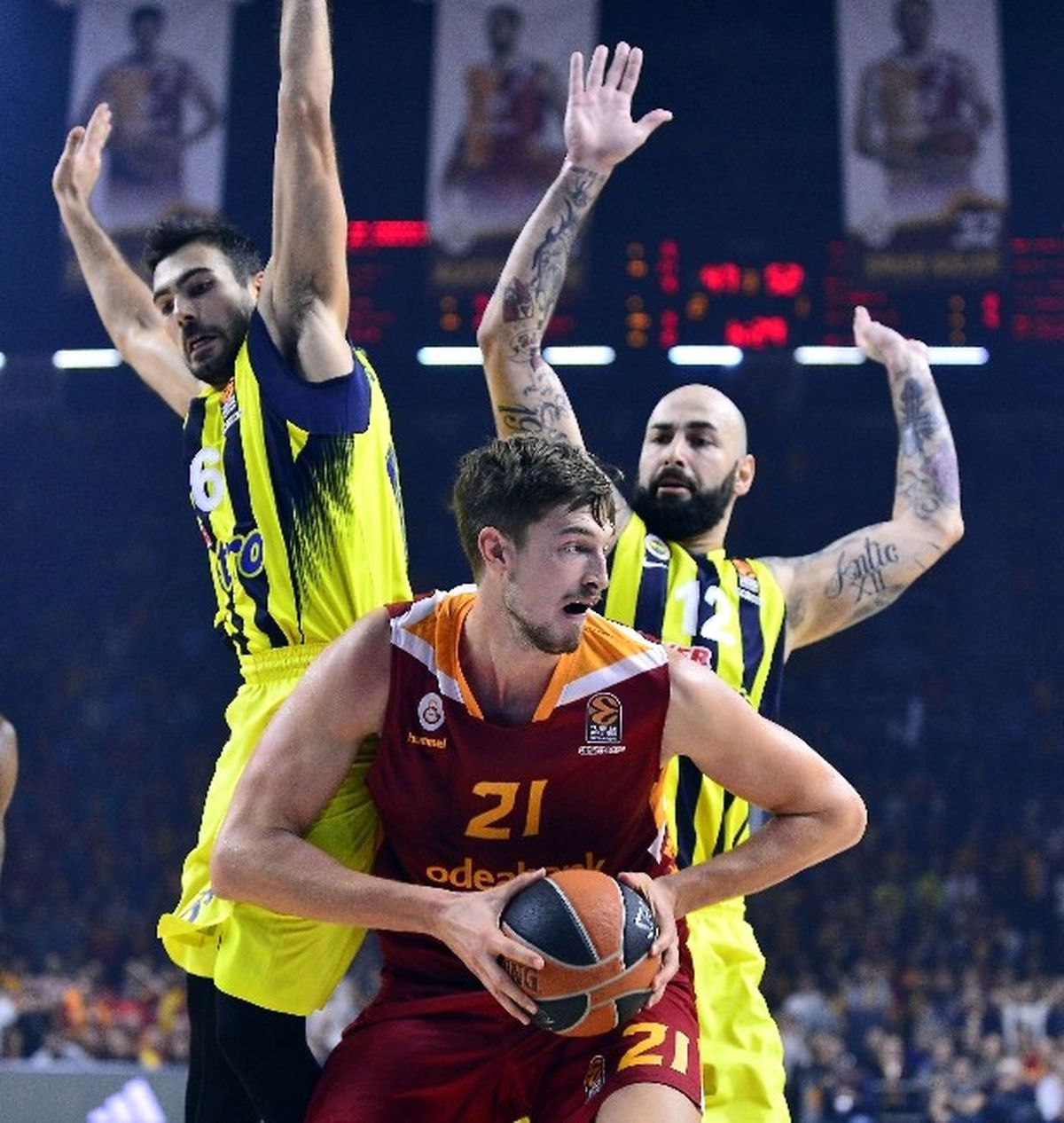 Euroleaegue\'de Derbi Haftası