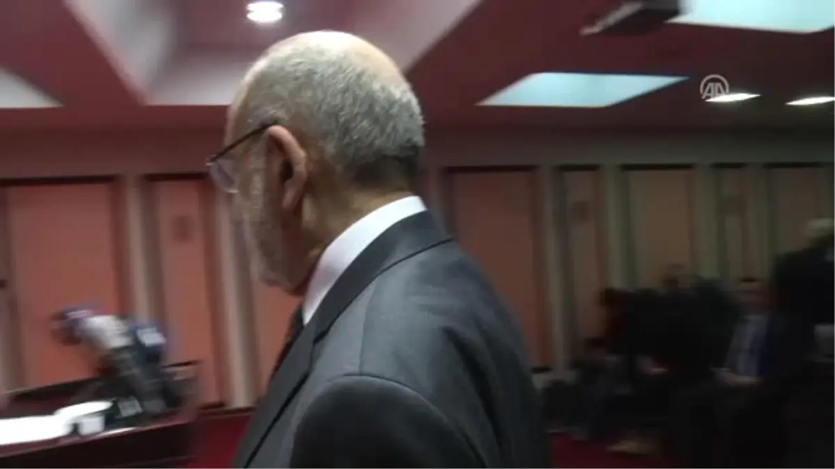 Karamollaoğlu: "(Anayasa Değişikliği Süreci) Yeni Kamplaşmalara Sebep Verecek Noktalara Gelmesini...