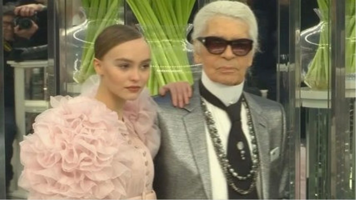 Paris Moda Haftası\'nda Chanel ve Dior Masal Dünyasını Podyumlara Taşıdı