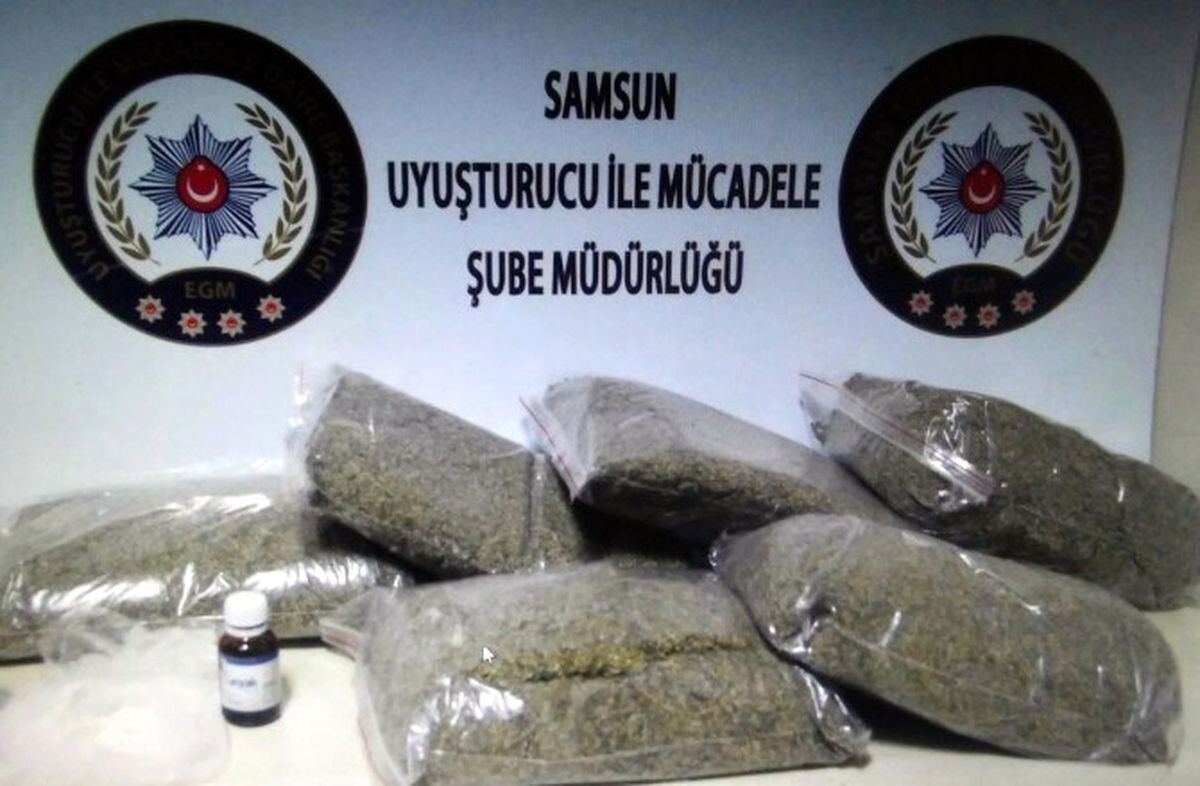Samsun\'da Uyuşturucu Operasyonu: 3 Gözaltı