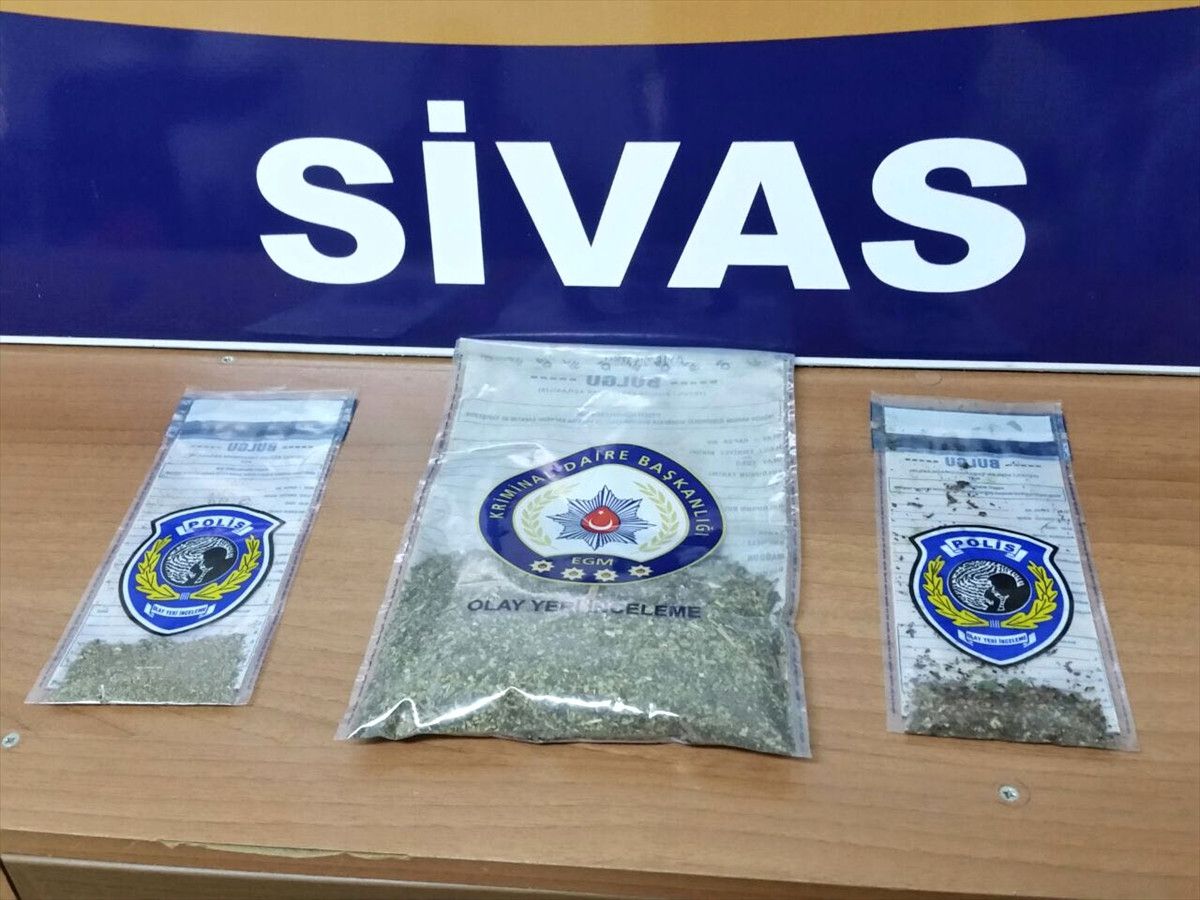 Sivas\'ta Uyuşturucu Operasyonu