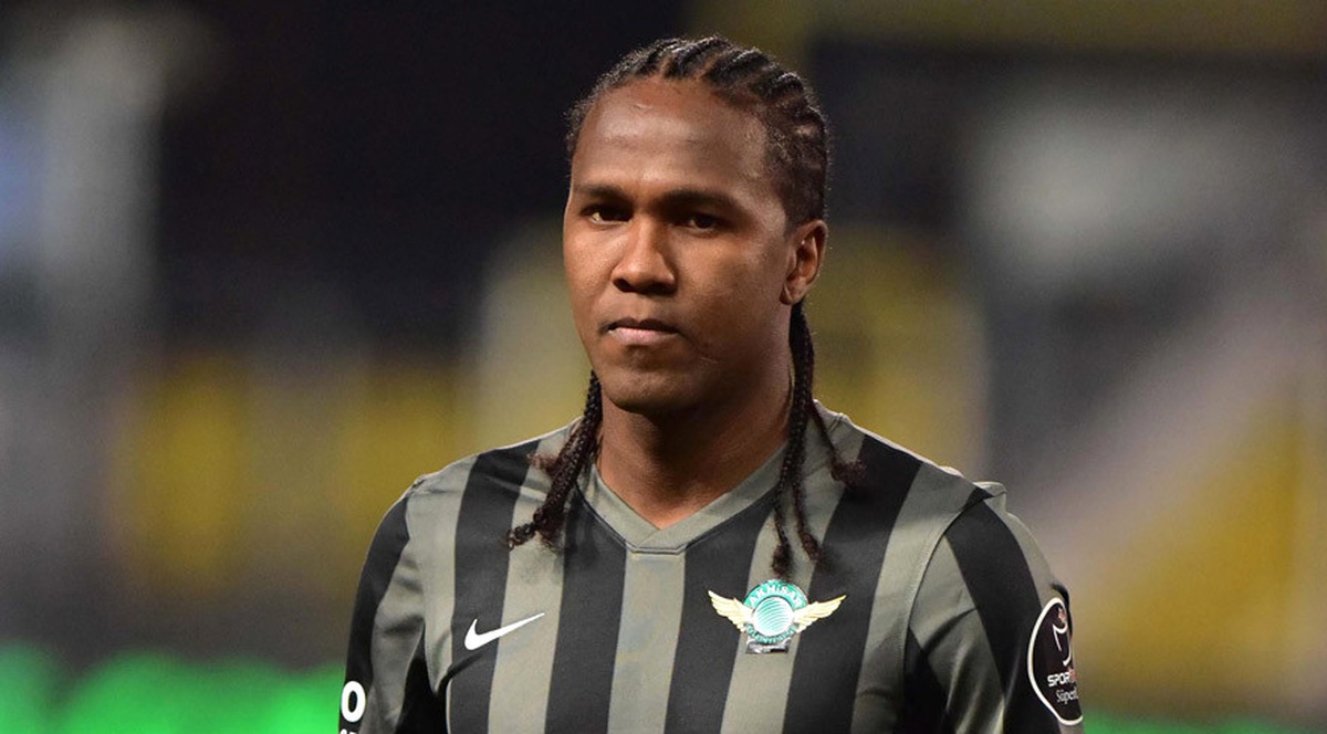 Trabzonspor, Rodellaga\'yı Kap\'a Bildirdi