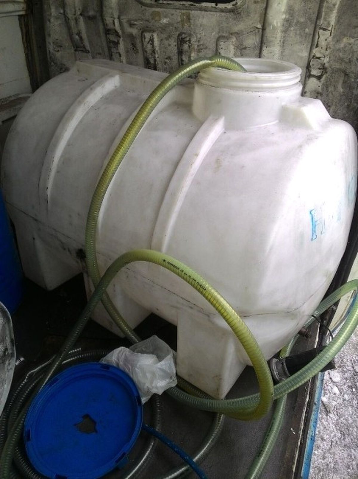 3 Araçtan 950 Litre Mazot Çalan 2 Kişi Tutuklandı