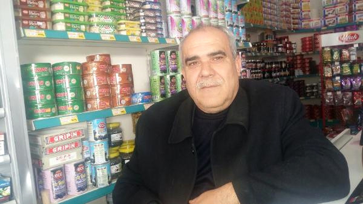 Adil Öksüz, Soyadını \'Cantürk\' Olarak Değiştirdi