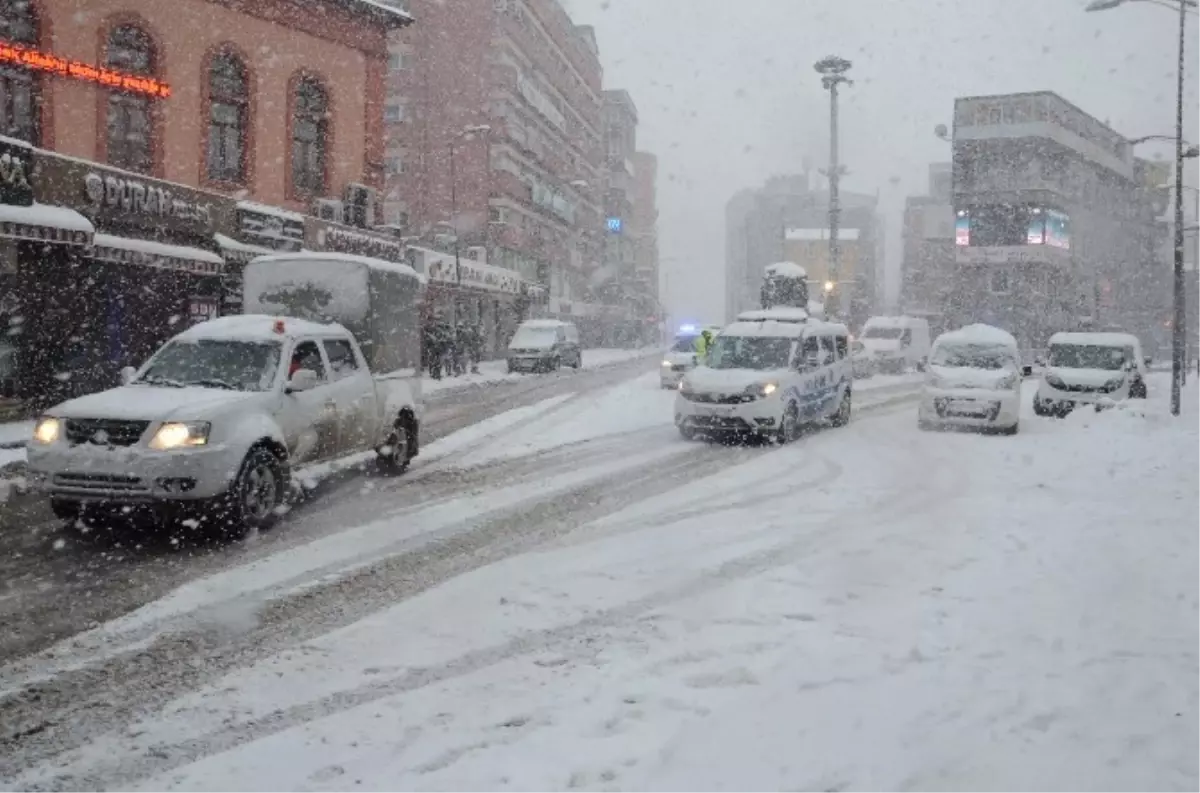 Doğu Karadeniz\'de Yoğun Kar Yağışı Uyarısı