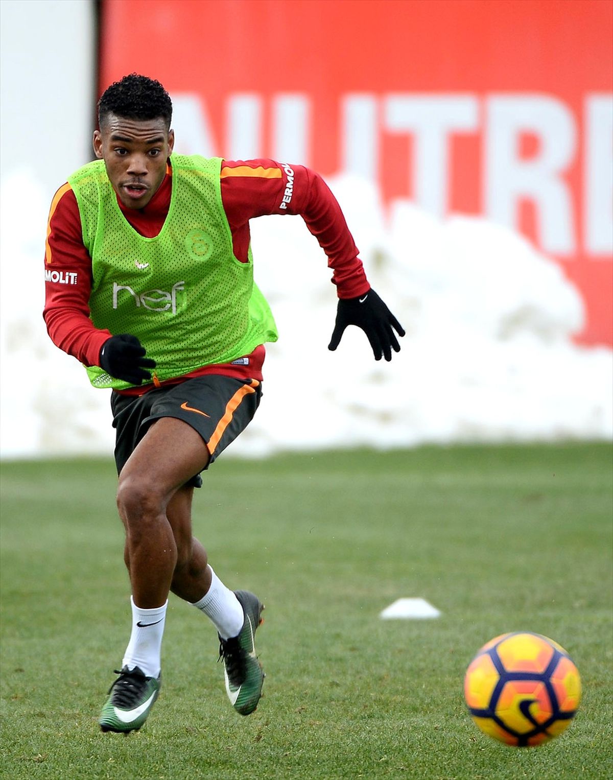 Galatasaray\'da Akhisar Belediyespor Maçı Hazırlıkları