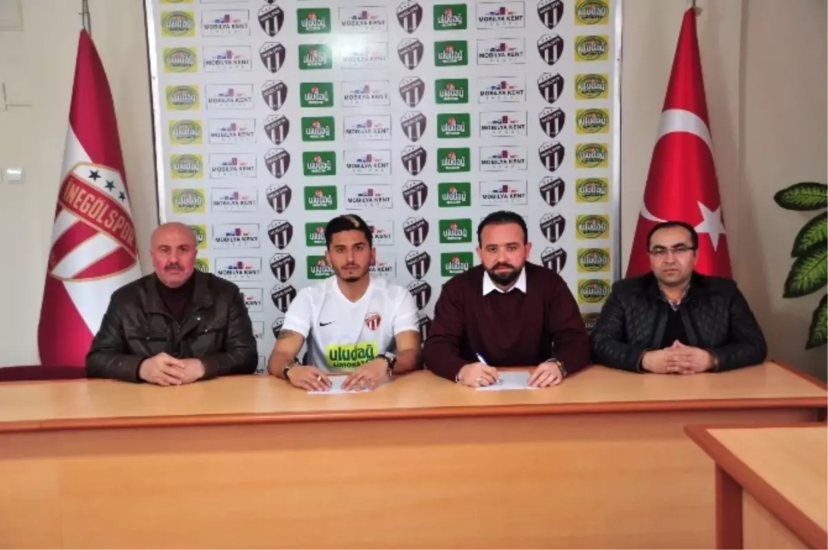 İnegölspor\'da Forvete Takviye