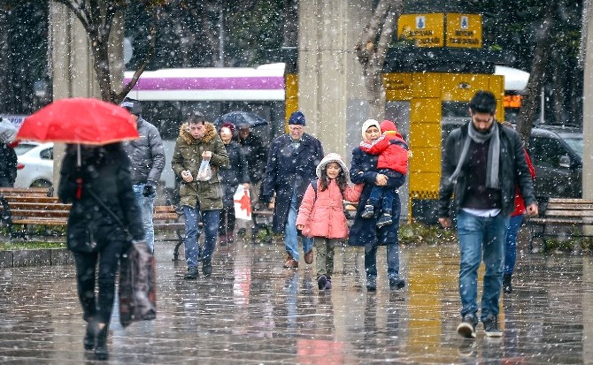 İstanbul\'da Kar Yağışı
