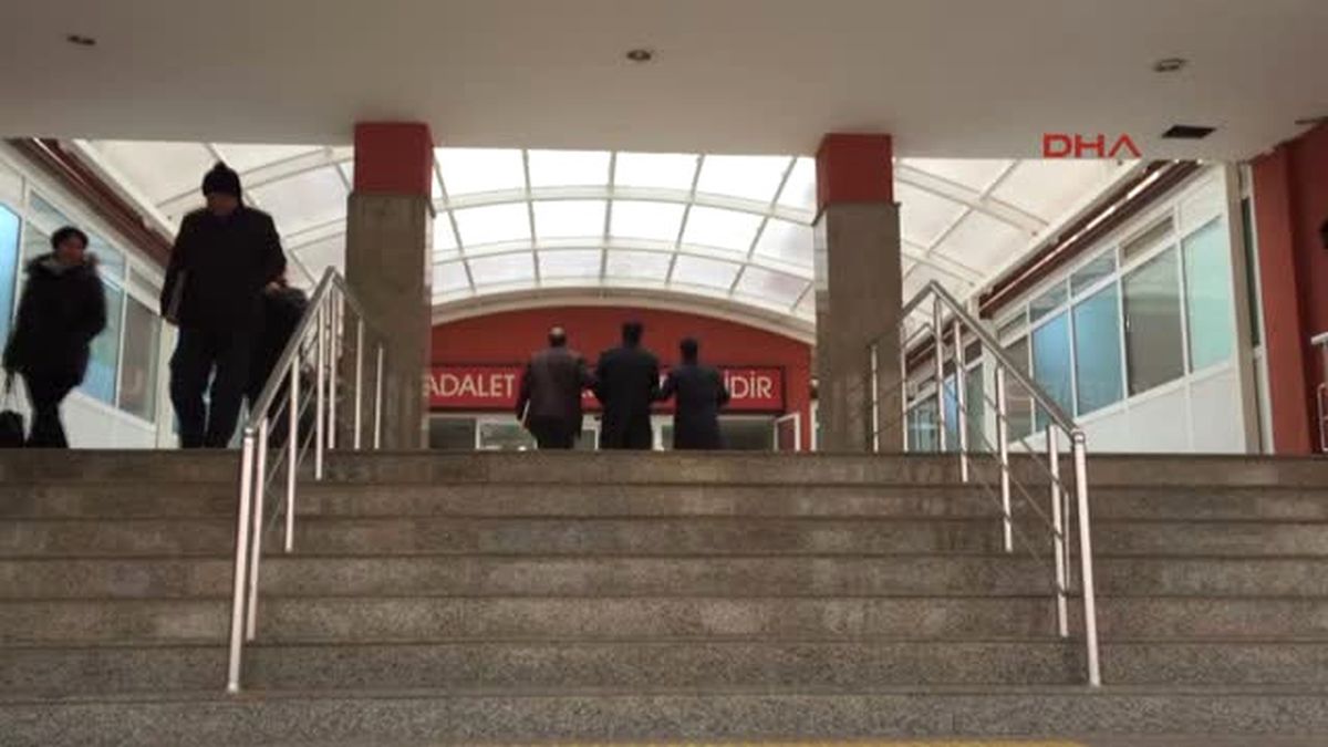 Kocaeli \'Emniyet Abisi\' Adliyeye Sevk Edildi