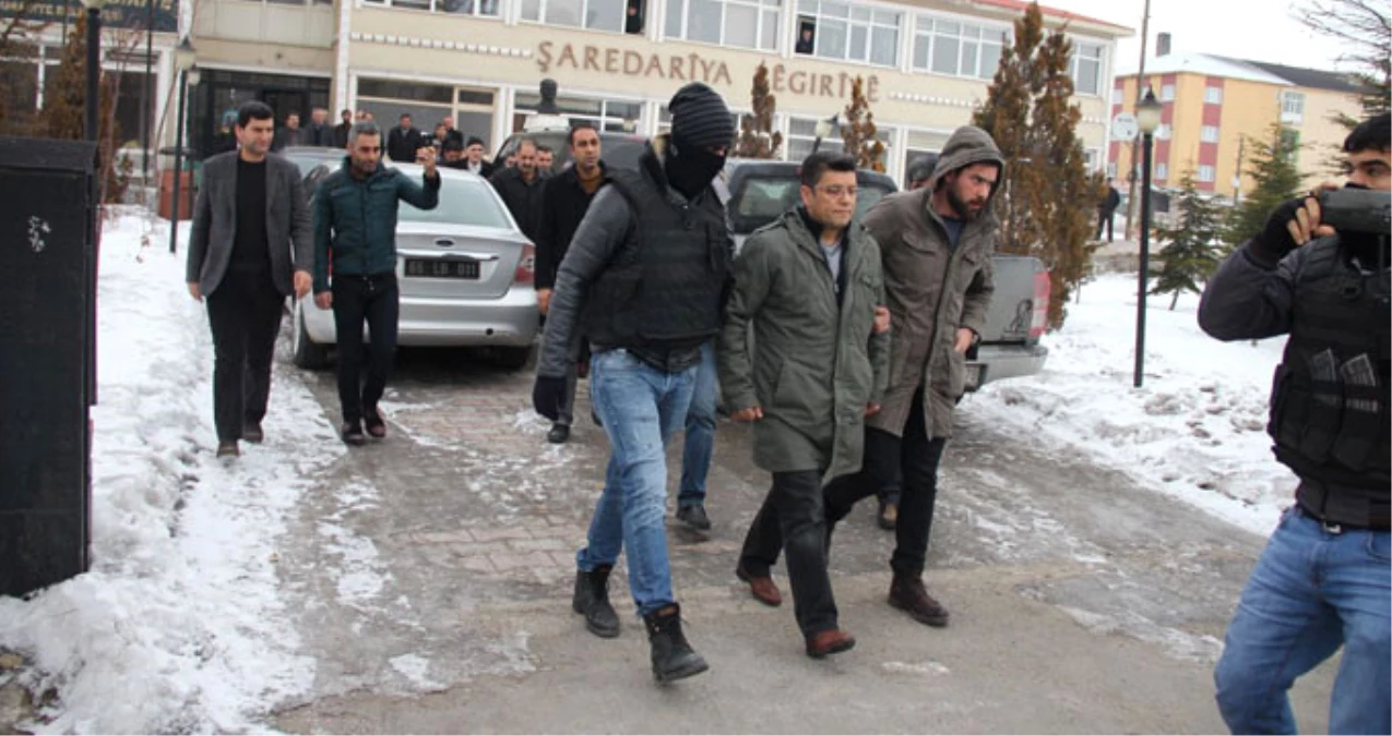 Muradiye Belediye Başkanı Tunç Tutuklandı