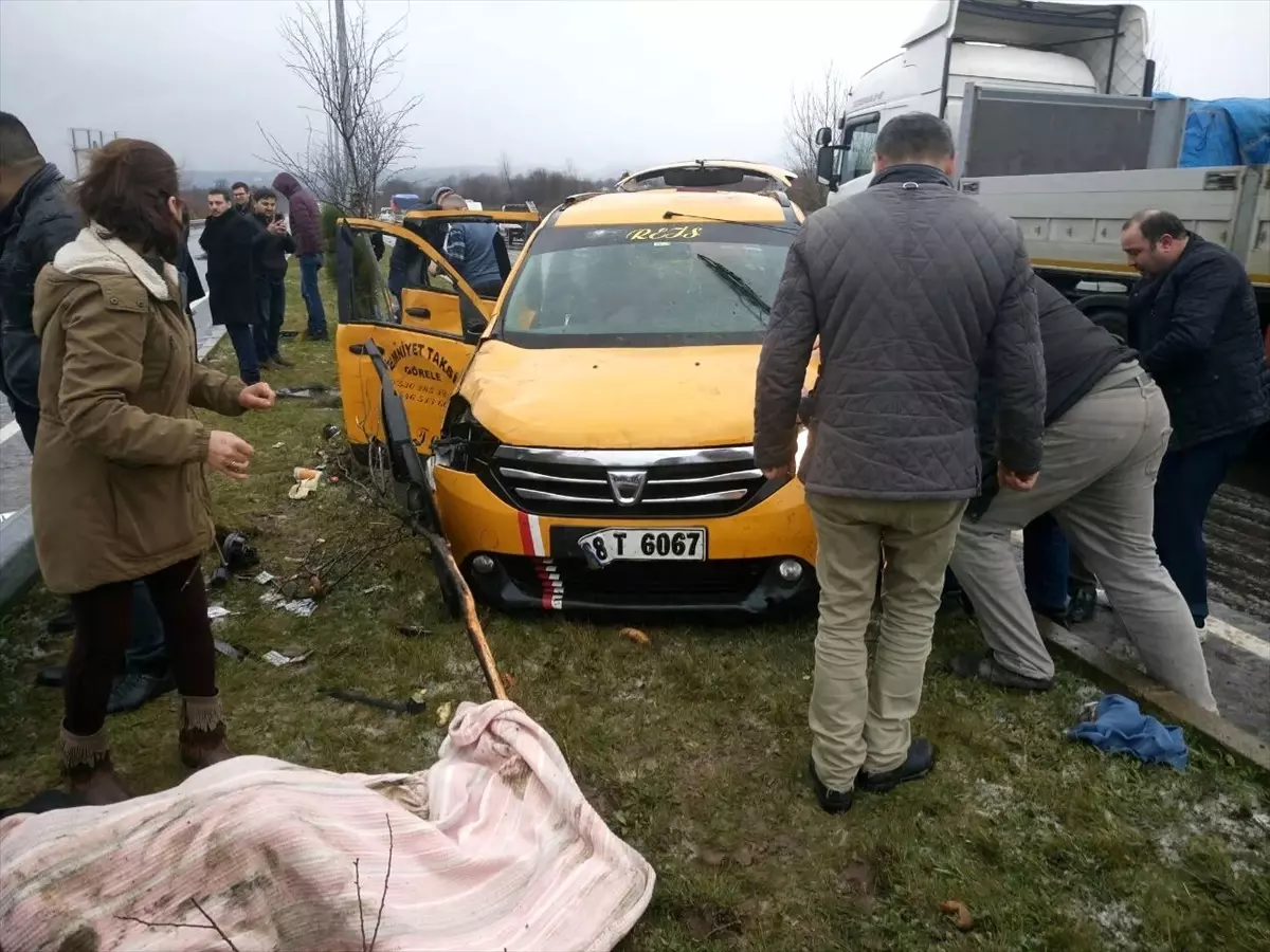 Ordu\'da Trafik Kazası: 1 Ölü, 3 Yaralı