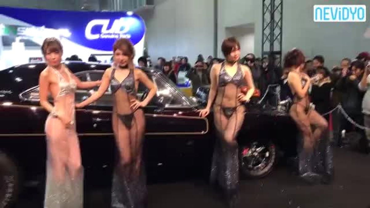 Otomobilden Çok Onlar Dikkat Çekti!
