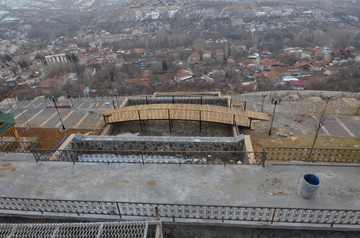Polat, "Farklı Proje ve Yatırımlarla Yeşilyurt\'un Çehresini Değiştiriyoruz"