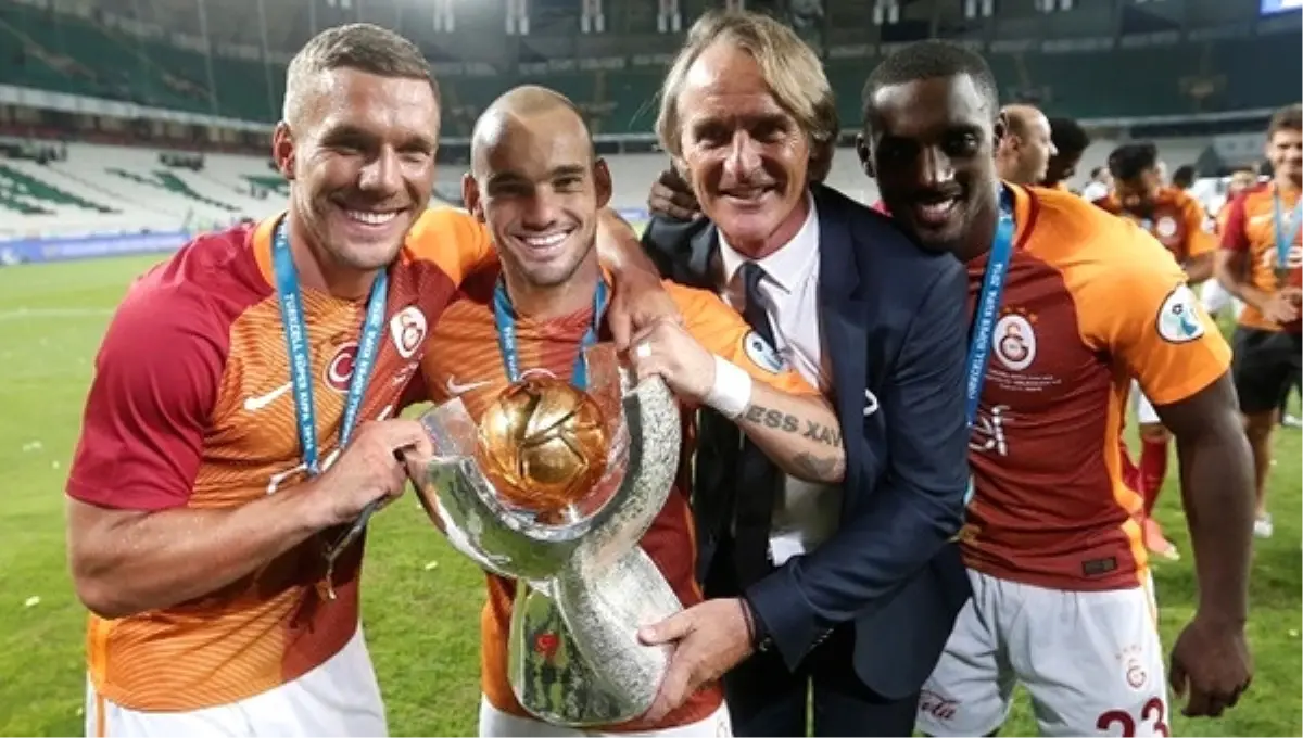 Serhat Ulueren\'den Wesley Sneijder ve Riekerink Yorumu