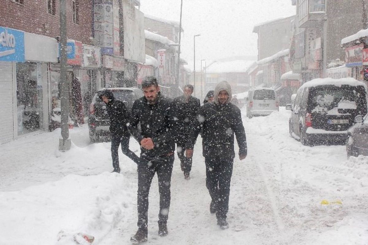 Ağrı\'da Kar Yağışı