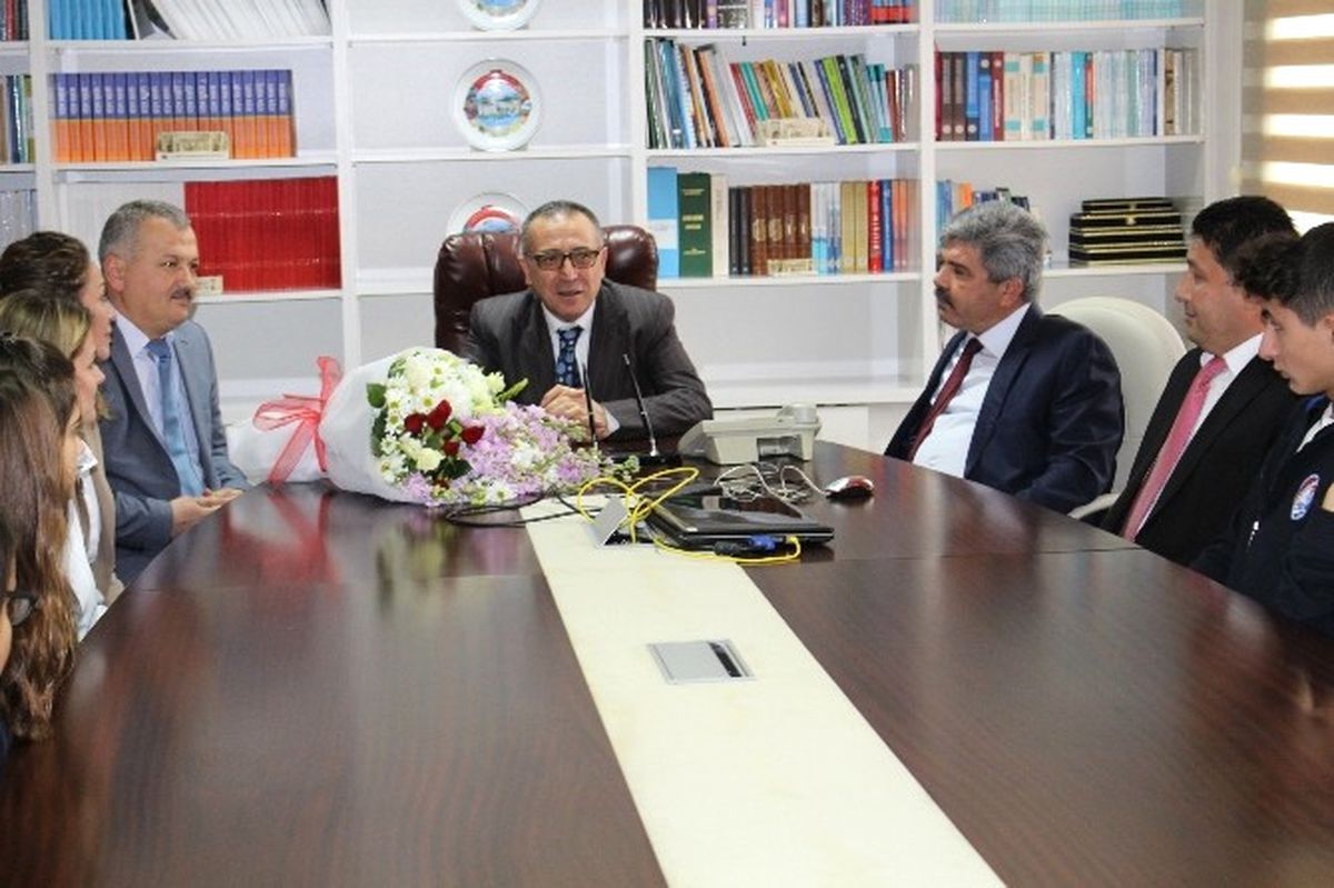 Akdeniz Yükseliş Koleji\'nden Üç Şampiyonluk