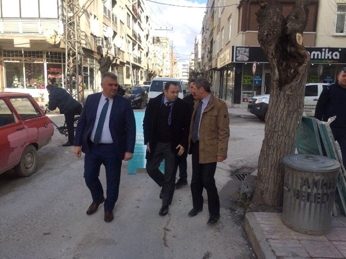 Akhisar\'ın Caddelerine Bakım