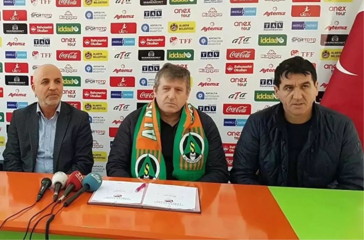 Alanyaspor, Teknik Direktör Saffet Susiç ile Anlaştı