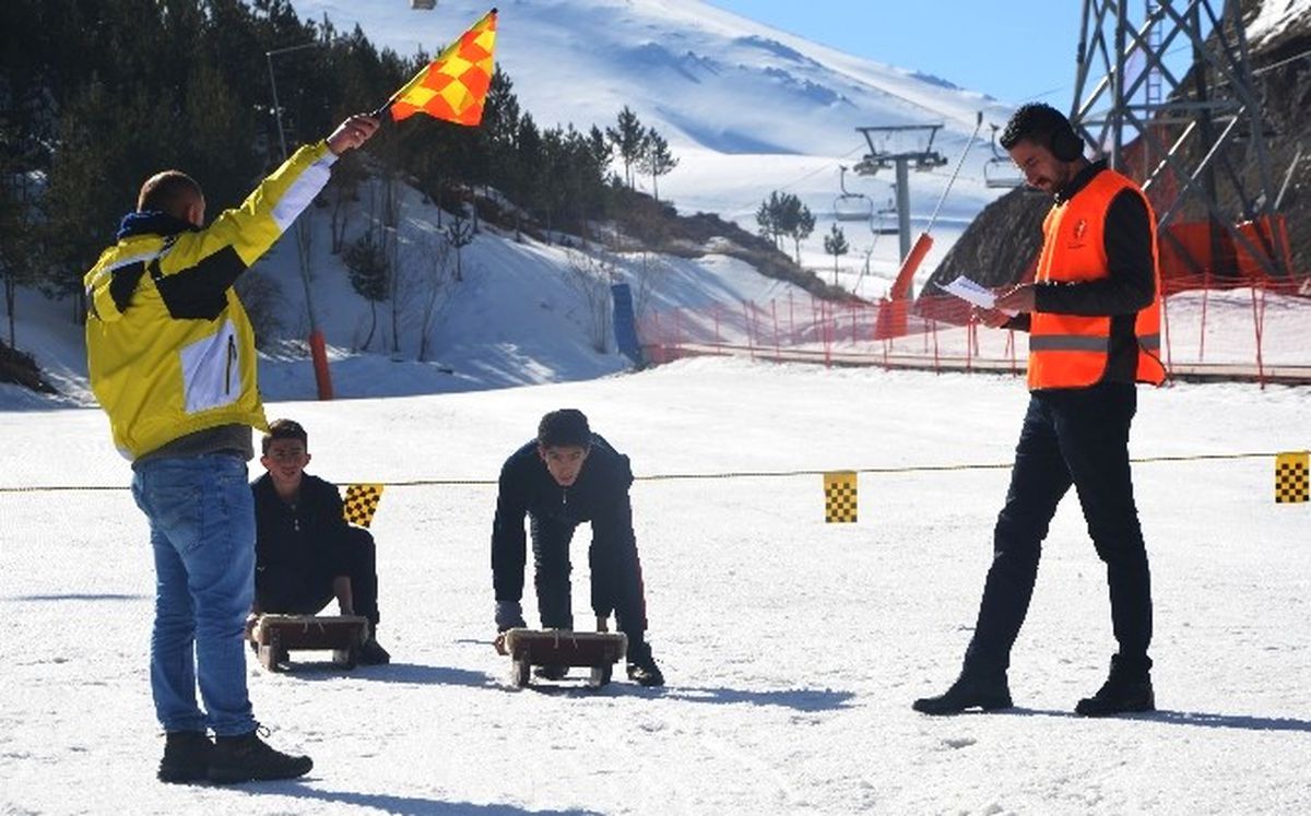 Atlı Kızak ve Geleneksel Kızak 2. Bursa Uludağ Şampiyonası\'na Doğru