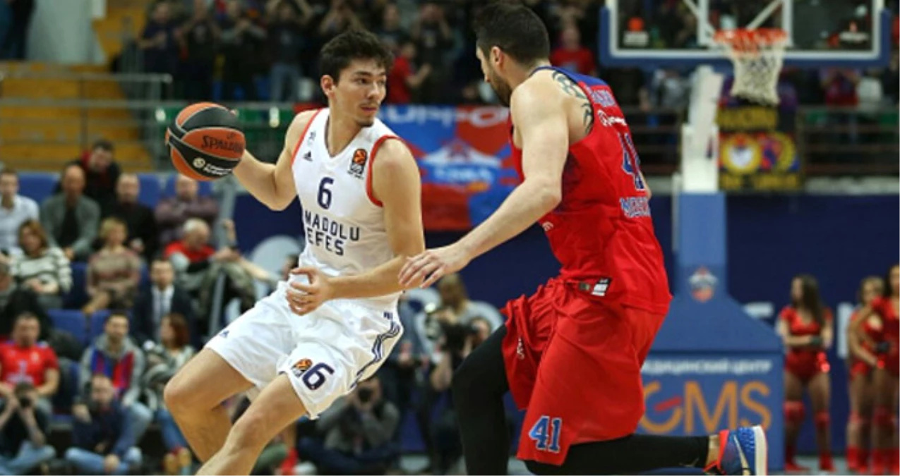 Anadolu Efes, CSKA Moskova\'ya 80-77 Yenildi