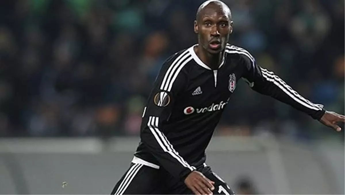 Beşiktaş\'ta Hutchinson Sakatlandı