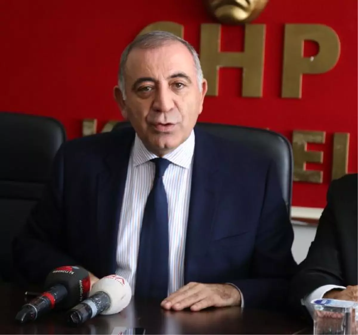 Dha Yurt - CHP\'li Gürsel Tekin: 15 Temmuz Darbesinin Temel Atma Töreni 2010 Yılındaki Referandumdur