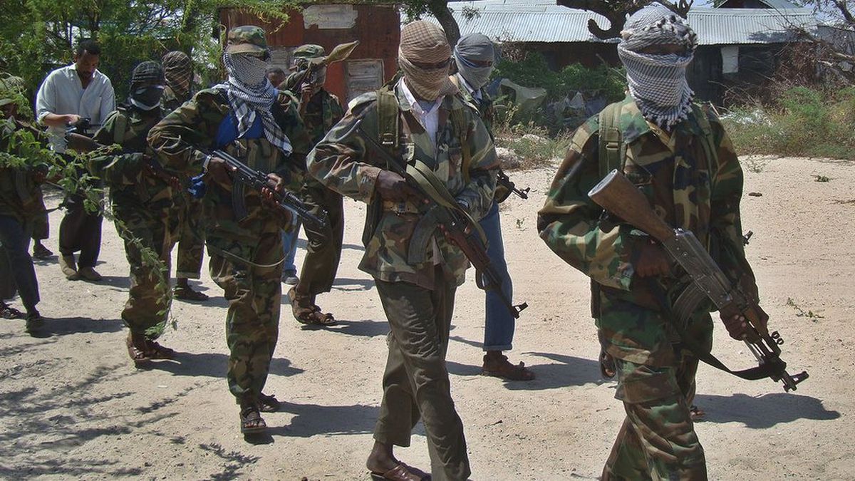 Eş Şebab Somali\'de \'CIA Ajanları\' Dediği Üç Kişiyi İnfaz Etti