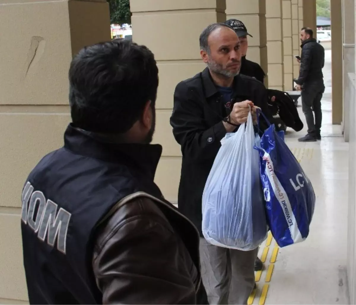 Fetö\'cüler Kul Hakkını Anlatıp, Çalıntı Sınav Sorularını Vermiş