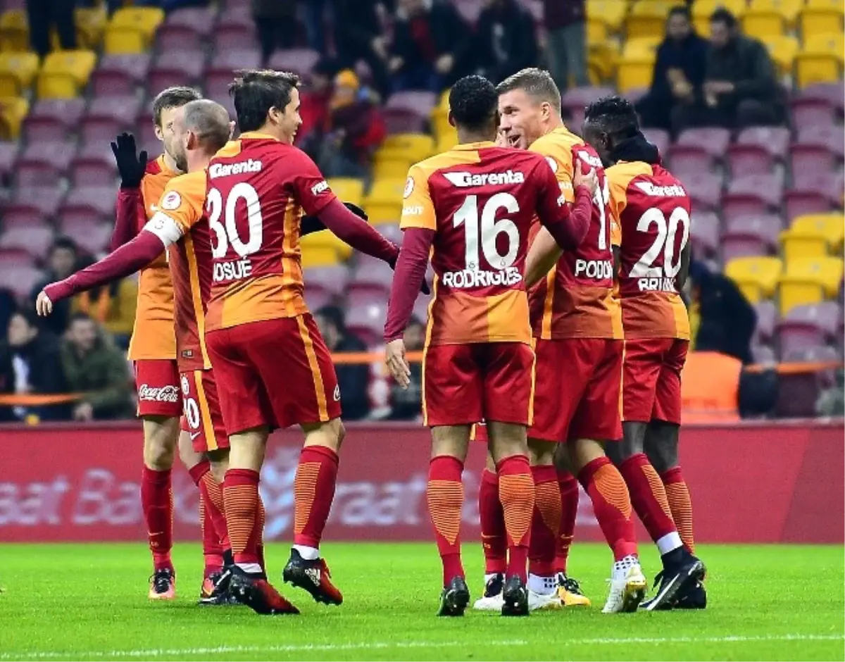 Galatasaray ile Akhisar Belediyespor 14. Randevuda