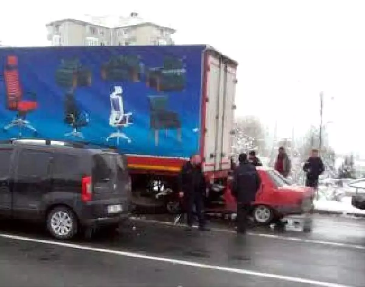 İzne Gelen Uzman Onbaşı, Trafik Kazasında Ağır Yaralandı