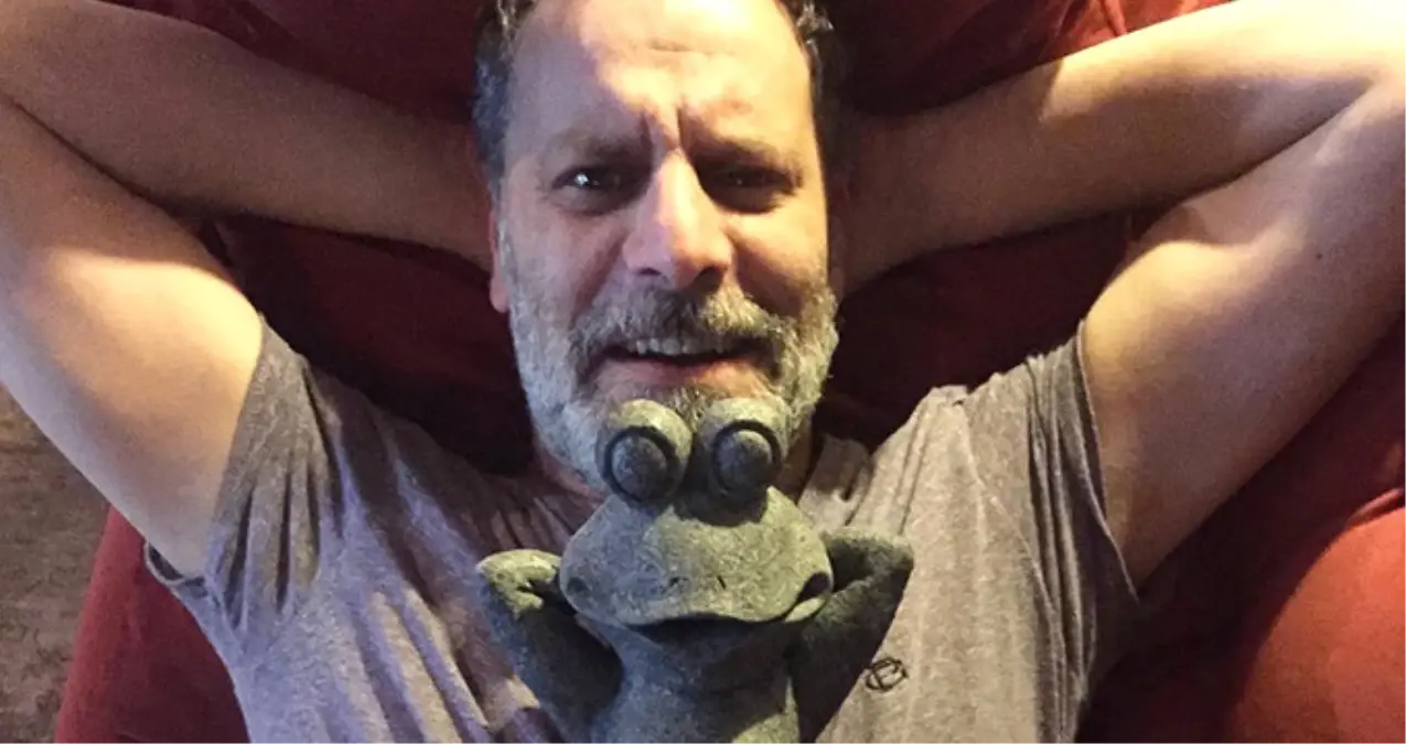 Ozan Güven\'in Oğlundan Babasına Tebessüm Ettiren Hediye