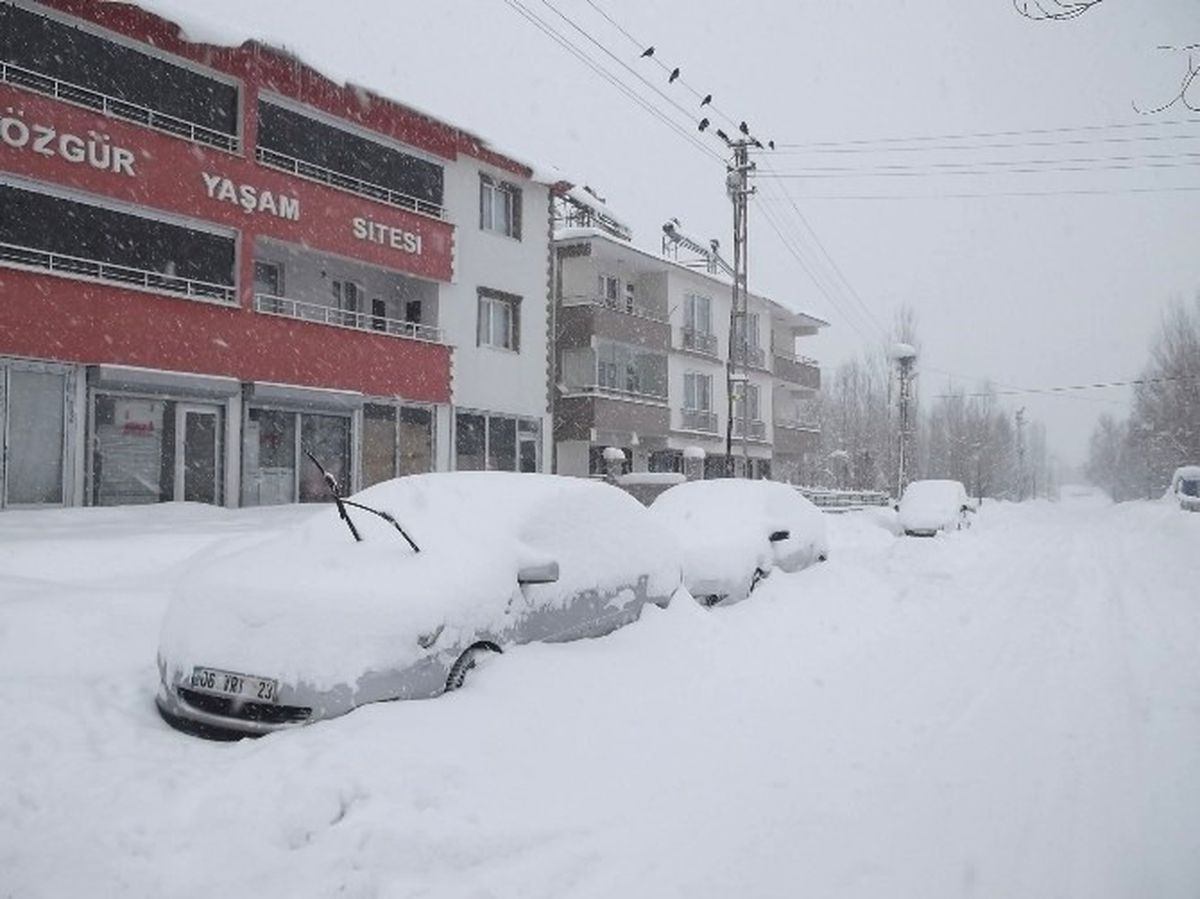Varto\'da Kar Yağışı
