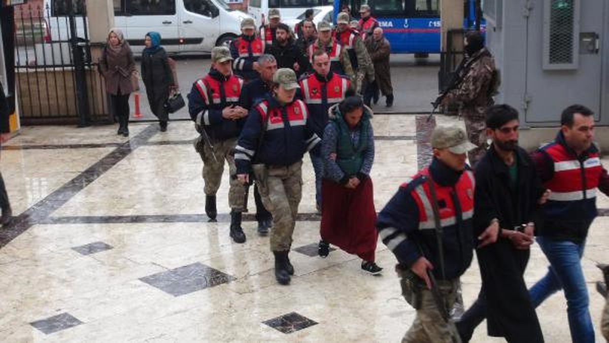 Viranşehir\'de Terör Operasyonu: 11 Gözaltı