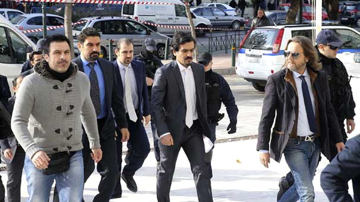 Yunanistan\'a Kaçan 8 Darbeci Asker Hakkında Tutuklama Kararı Verildi (1)