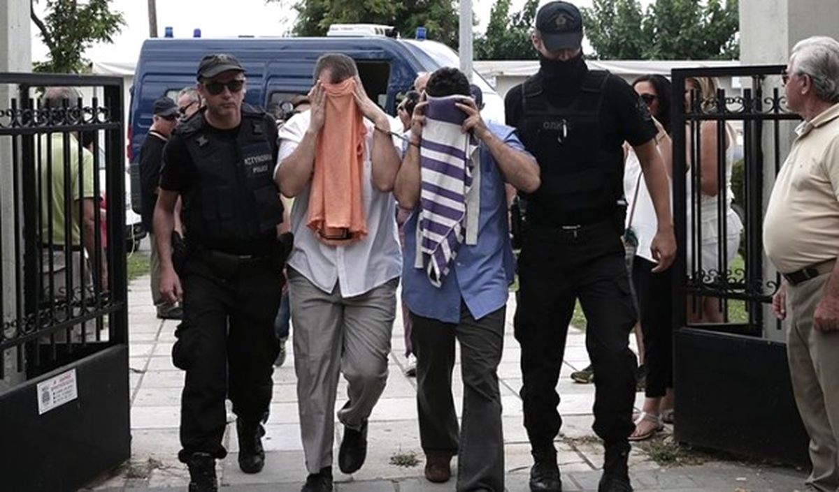 Yunanistan\'dan Darbeci Askerler Açıklaması