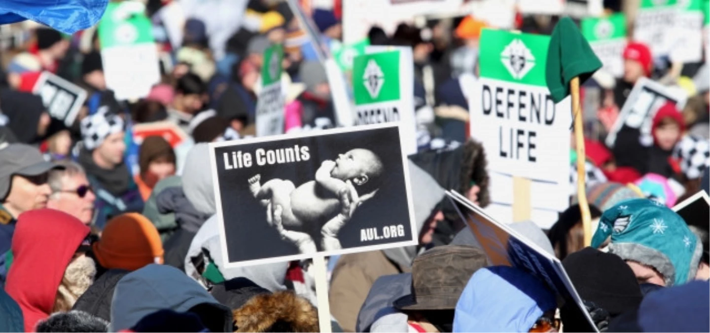 ABD\'de Kürtaj Karşıtı Yürüyüş