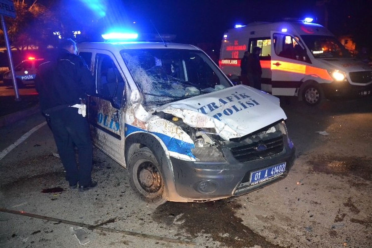 Adana\'da Zincirleme Trafik Kazası: 1 Ölü 5 Yaralı