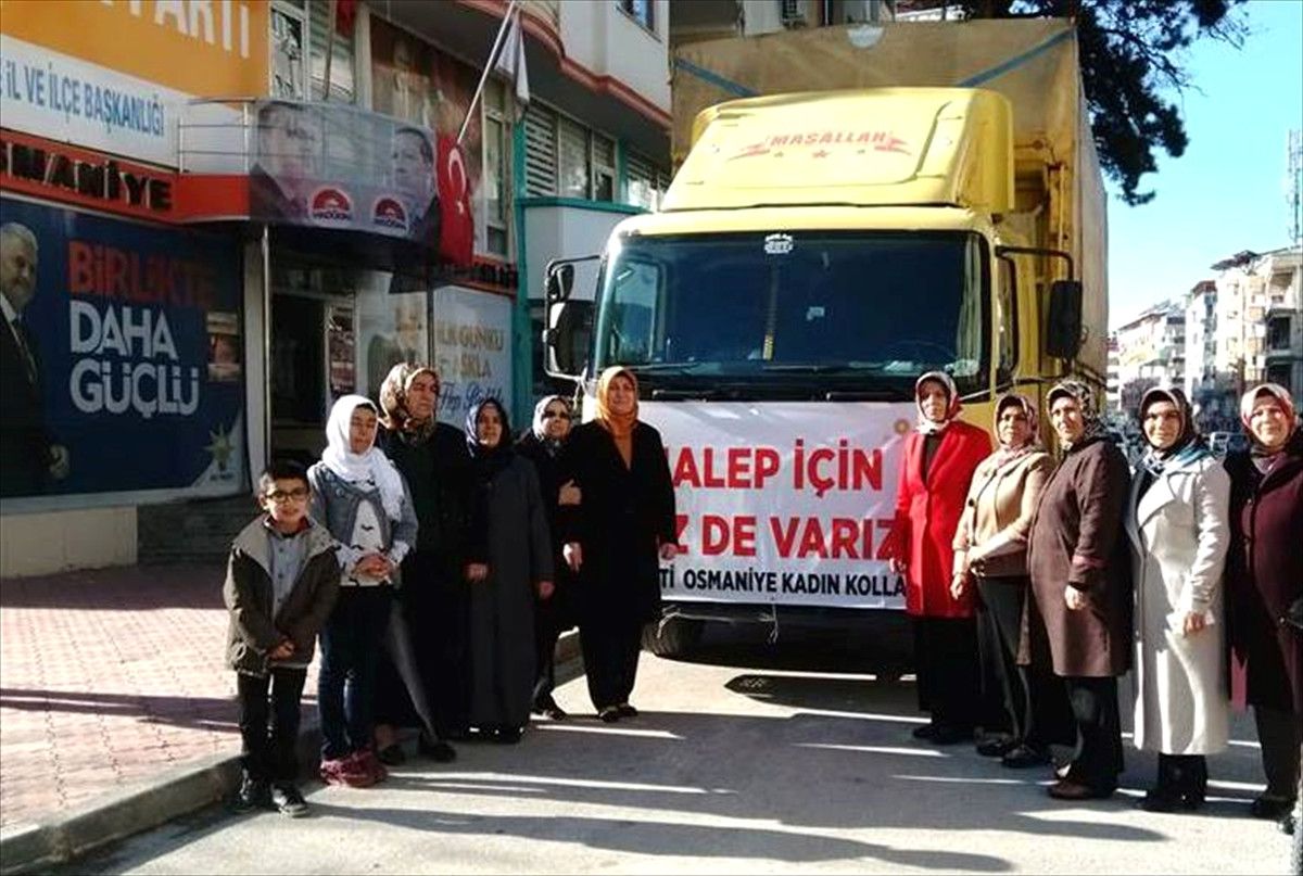 Ak Partili Kadınlardan Suriyelilere Yardım