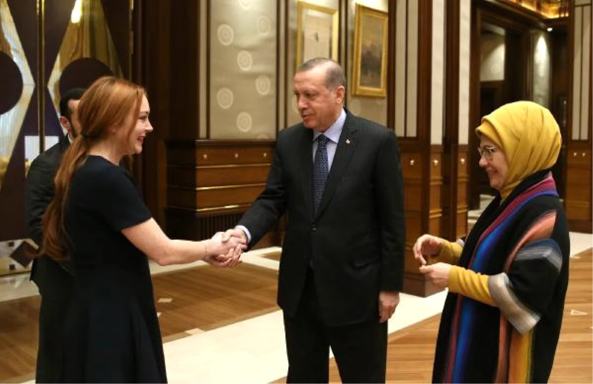 Cumhurbaşkanı Erdoğan, ABD\'li Ünlü Oyuncu Lindsay Lohan\'ı Kabul Etti