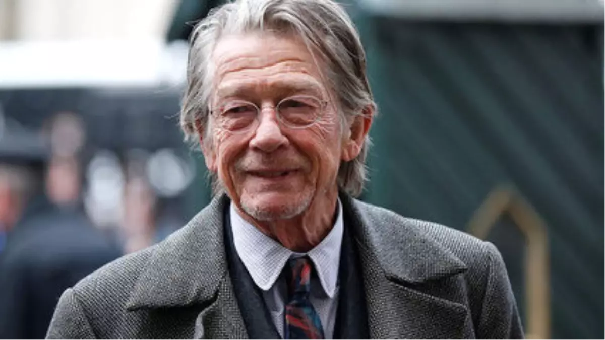 İngiliz Aktör John Hurt Yaşamını Yitirdi