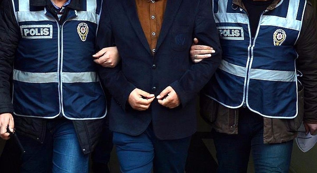 Sivas\'ta Fetö Operasyonunda Gözaltı Sayısı 34\'e Yükseldi