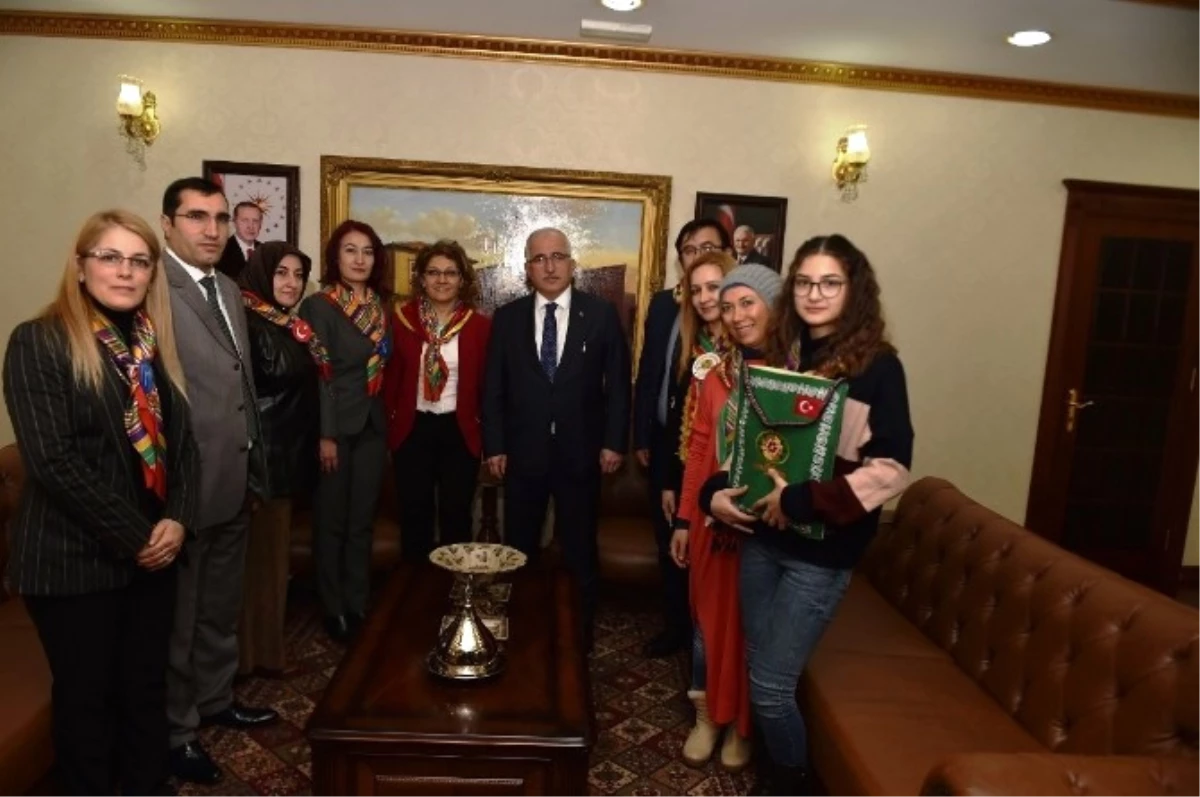 Yörük Türkmenlerden Vali Tuna\'ya Ziyaret